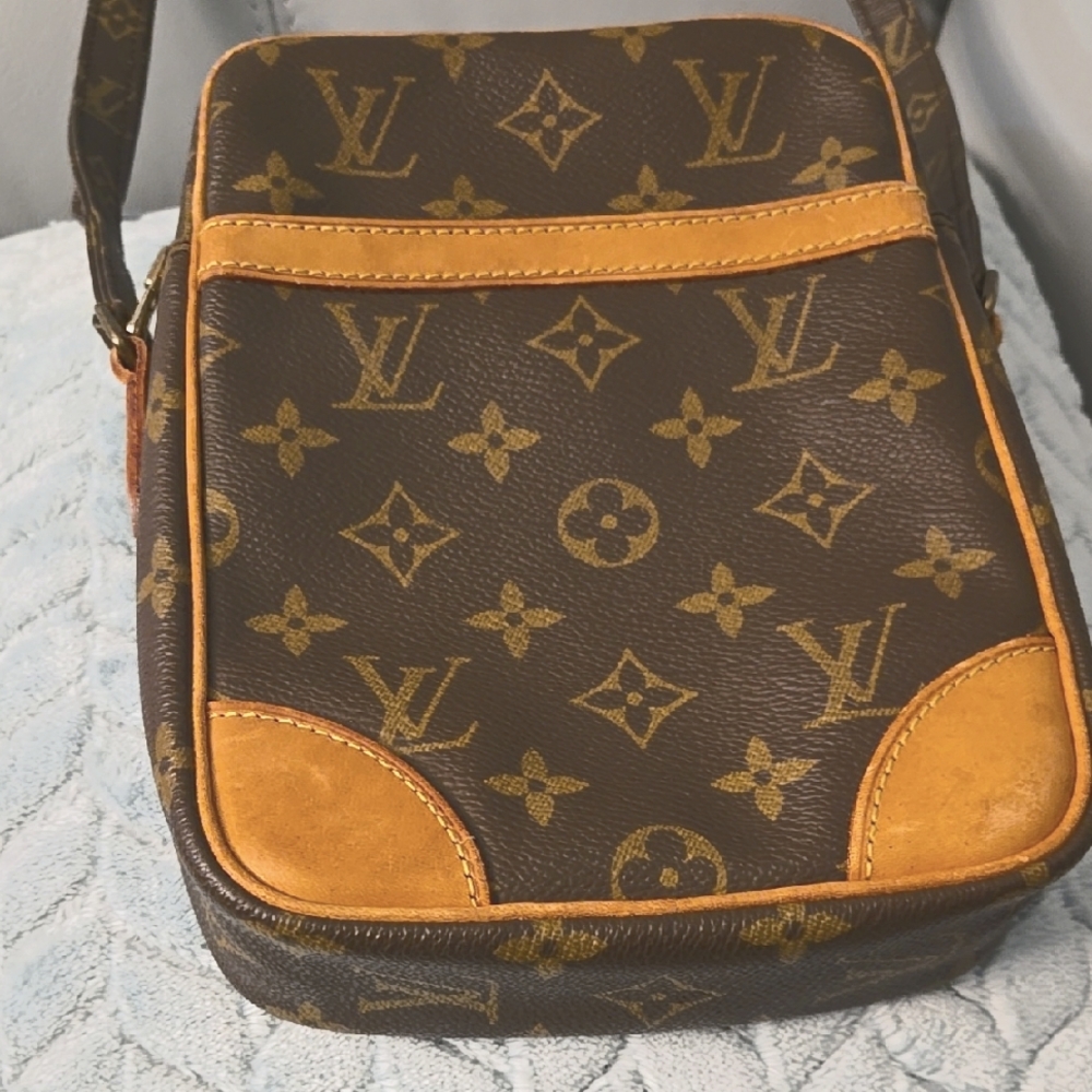 Louis Vuitton Brown Monogram Men and Women's Bag